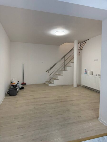 Turda- Banu Manta Particular Vila  pozitie exceptionala, 12 cam,