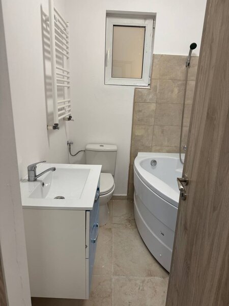 Turda- Banu Manta Particular Vila  pozitie exceptionala, 12 cam,